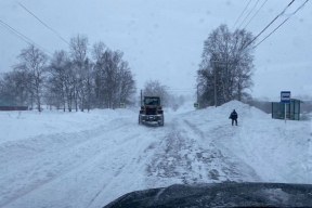 Из-за сильного снегопада в городе Советская Гавань ввели режим ЧС