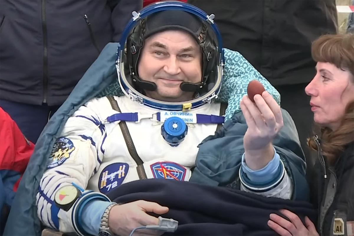 Экипаж корабля «Союз МС-26», приземлившегося в Казахстане, эвакуировали