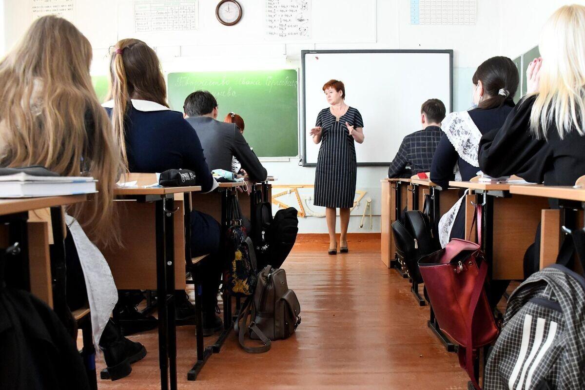 Депутат Чернышев предложил ввести мораторий на проведение ВПР в школах