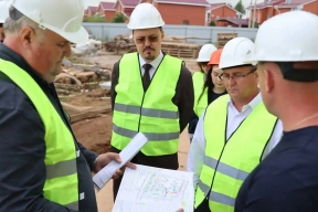 Председатель Думы Нижнего Новгорода Евгений Чинцов проинспектировал строительство детсада на 240 мест в Кстовском районе