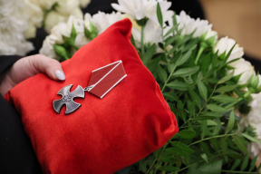 Спикер Облдумы Юрий Клепиков: В Белгородской области семьям погибших бойцов СВО вручили государственные награды