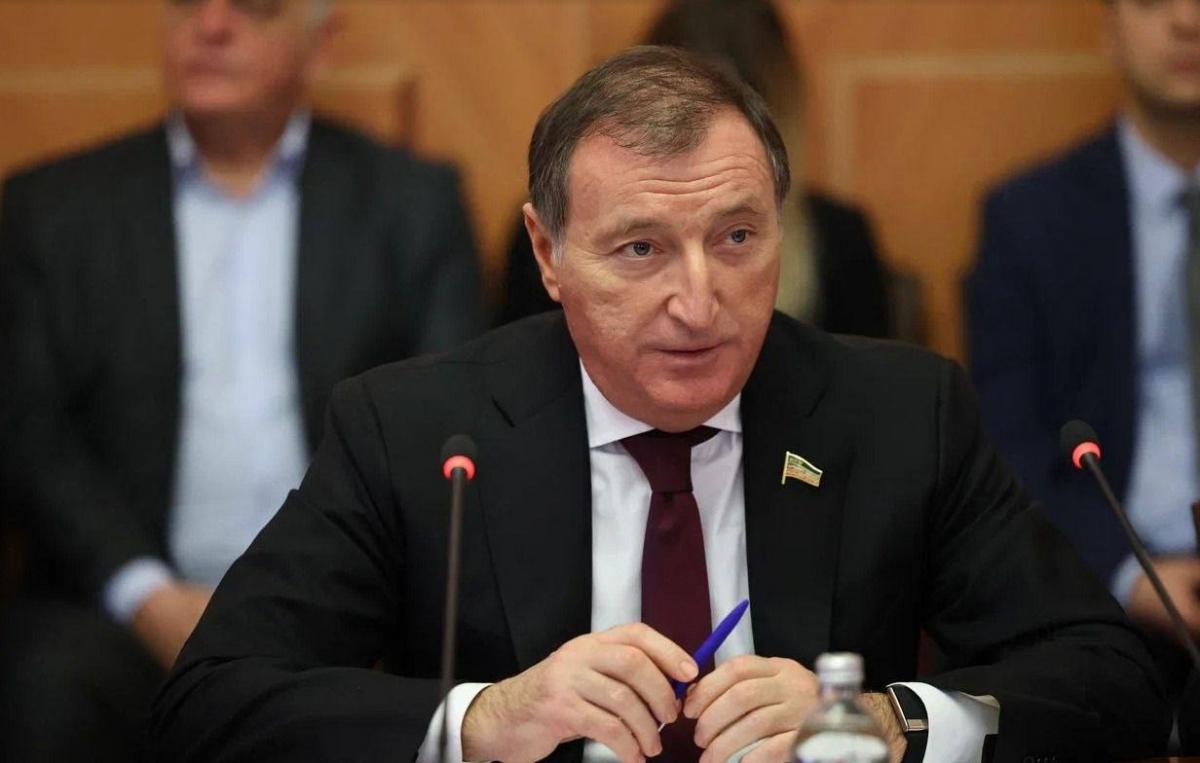 Главы регионов лично проконтролируют качество детского отдыха: спикер дагестанского парламента Заур Аскендеров прокомментировал федеральный закон