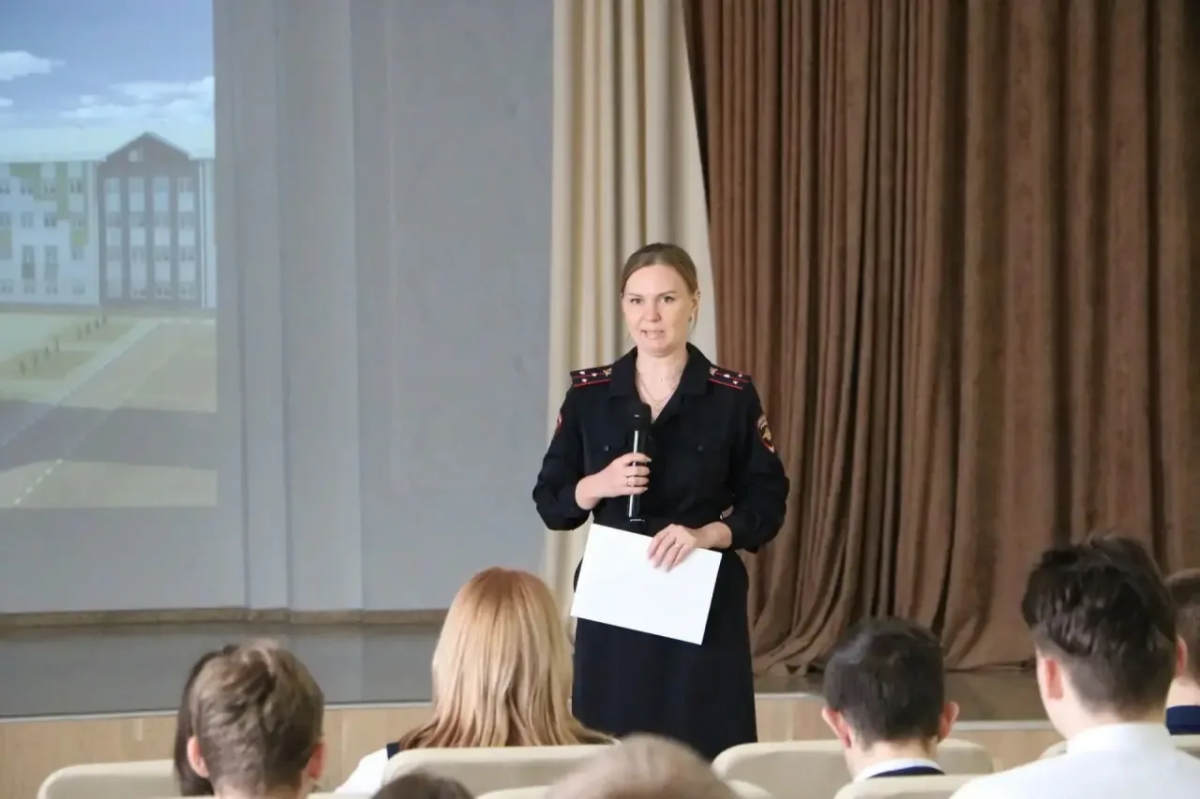 В школах Рассказова прошел Единый день профилактики для подростков