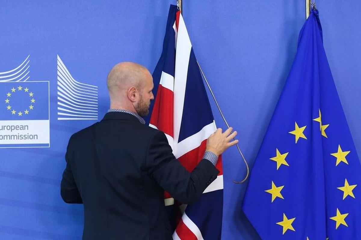 Западные СМИ отмечают раскол Европы по вопросу переговоров с Путиным