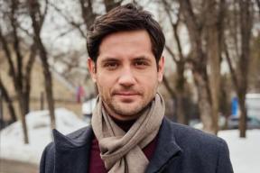 Что скрывал звезда «Кухни» Марк Богатырёв: тайная свадьба, депрессия и поиски отца