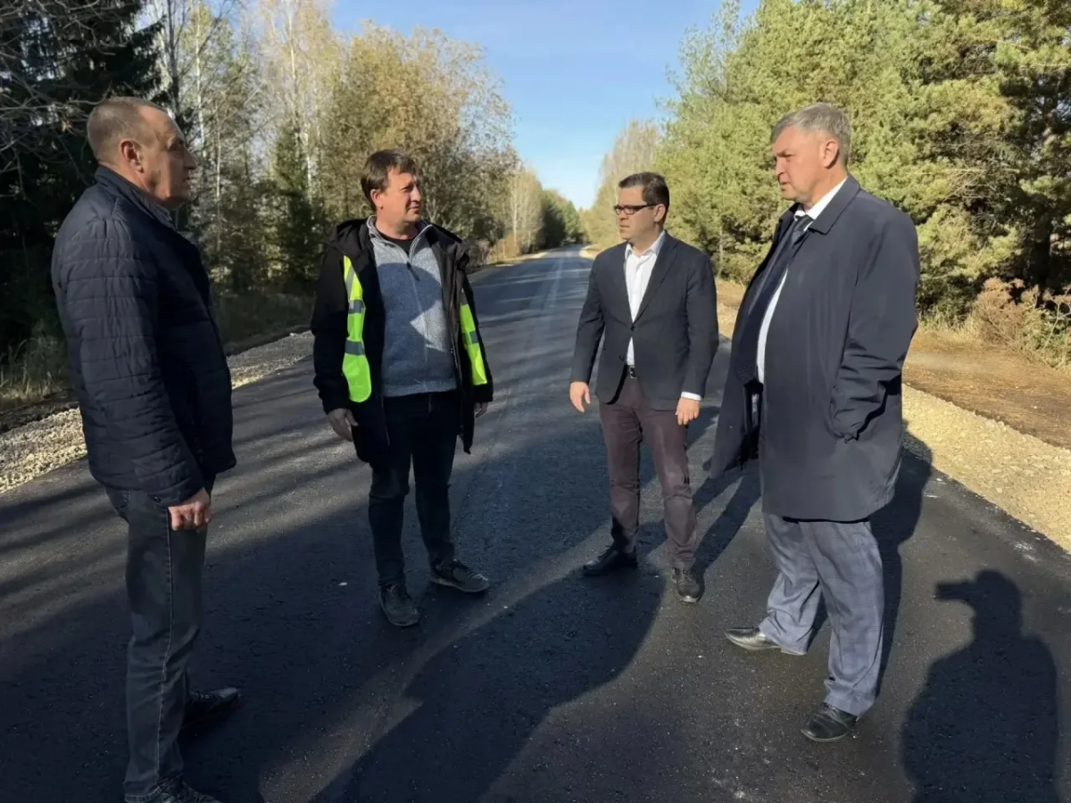 Спикер Заксобрания Кировской области Роман Береснев: Завершается ремонт первого участка дороги Оричи – Коршик по наказам жителей Оричевского района