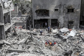 Over 30 people killed in Israeli Air Force strike on school housing Gaza refugee camp