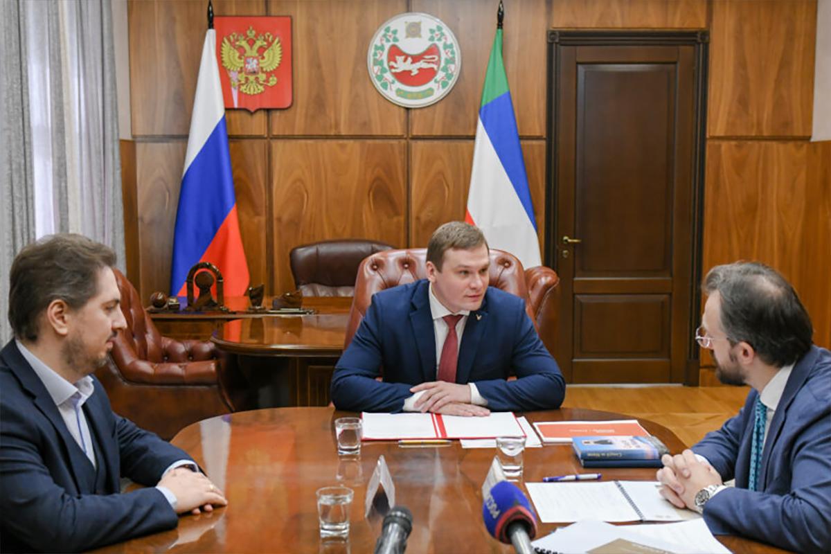 «Точка опоры» для будущих мам: в Хакасии запускают масштабный проект поддержки семей в кризисной ситуации