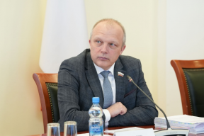 «Без записи в ЕГРН подключение к газу невозможно»: Спикер Заксобрания Вологодчины Роман Заварин разъяснил порядок оформления документов для догазификации частных домов