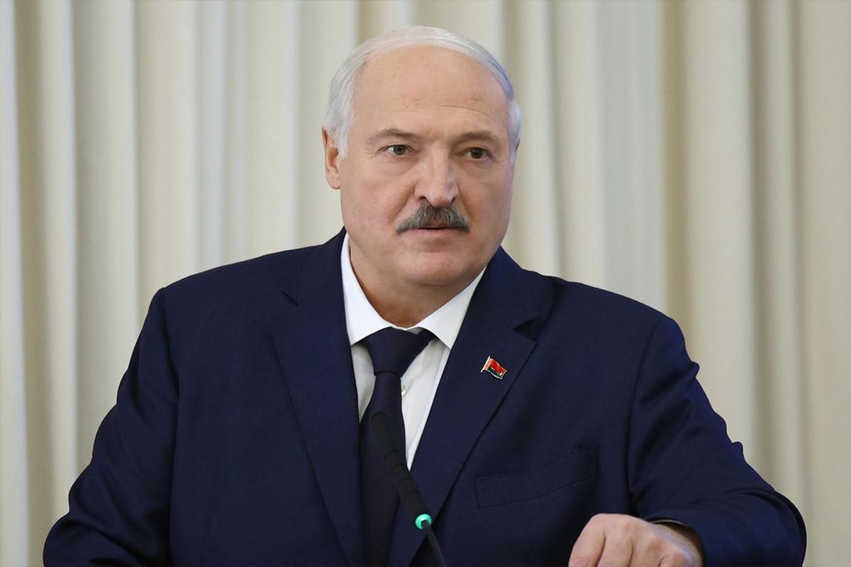 Александр Лукашенко заявил, что Запад лицемерно рассуждает о гуманизме