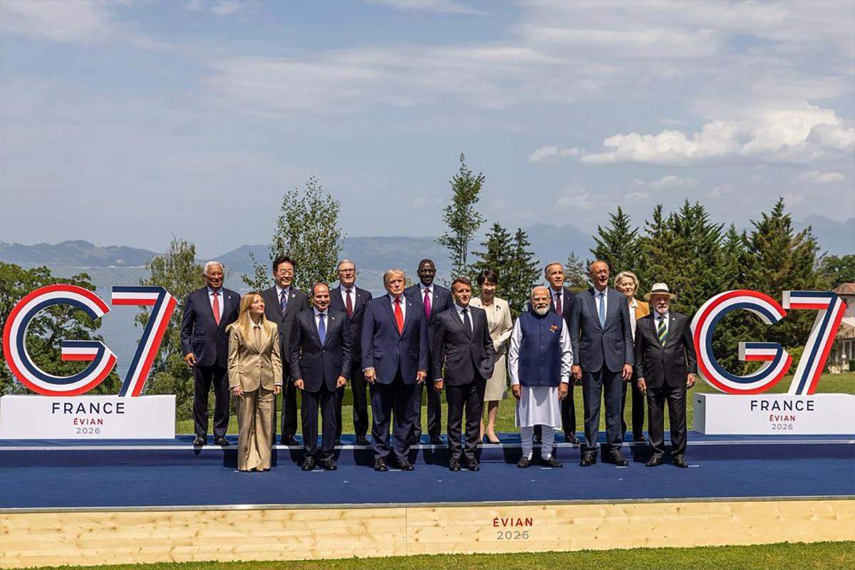 Пресса раскрыла детали инцидента на саммите G7: Макрон взбешен вопросом о Трампе