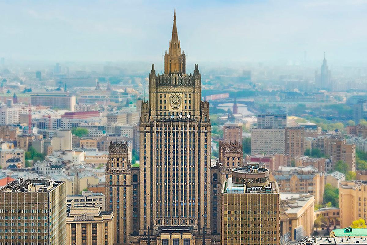 МИД России вновь призвал иностранцев и дипломатов отказаться от поездок на Украину