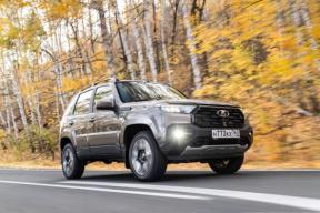 Нива переехала китайцев: старушка Travel обходит Haval и Tenet вторую неделю подряд