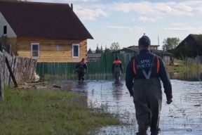 Ливни привели к выходу реки Хилок из берегов и подтоплению дворов в Забайкалье