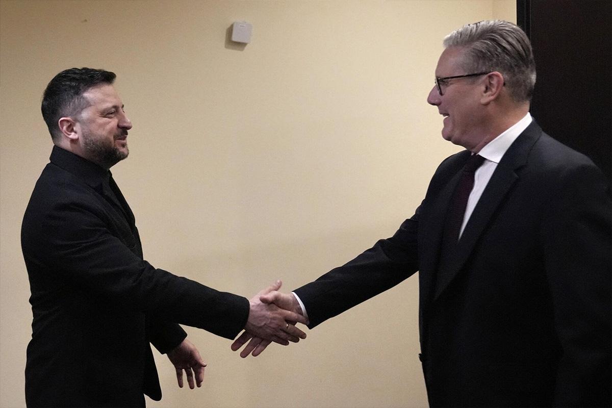 Зеленский перешел к «содержательной дипломатии» после звонка Стармеру