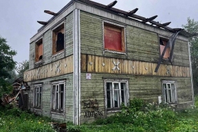 Мэр Архангельска Морев очистит город от аварийных деревянных домов