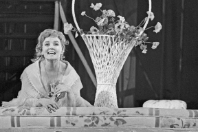 «Не узнала себя в зеркале»: Трагедия Веры Алентовой. Что скрывала актриса 15 лет?