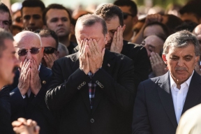 Против народа, Трампа и оппозиции. Эрдоган нажил себе врагов. «Кастрюльный протест» дойдет до переворота?