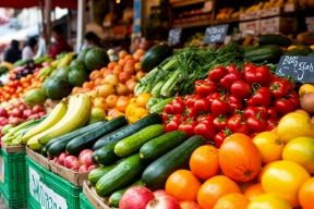 Паразитолог Бартули советует тщательно мыть фрукты и овощи перед едой