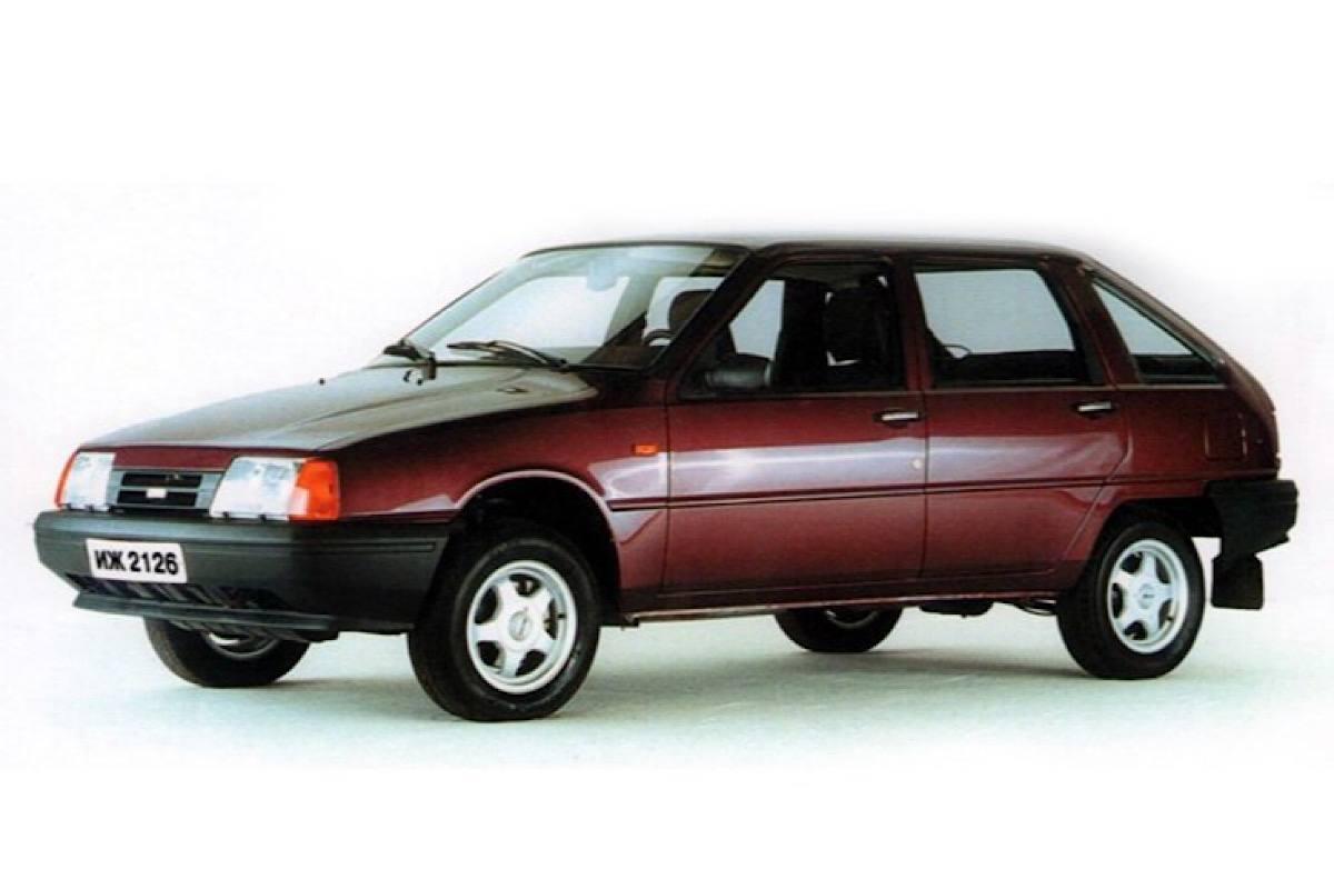 Капсула времени: в Оренбурге продают «Иж-2126» 2002 года с пробегом всего 9000 км