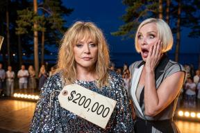 Пугачева выдала счёт на $200 тысяч: Вайкуле в шоке от дружеских цен. Что ждет фестиваль в Юрмале?