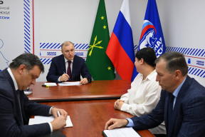 Глава Адыгеи Мурат Кумпилов провел прием граждан в рамках декады «Единой России»