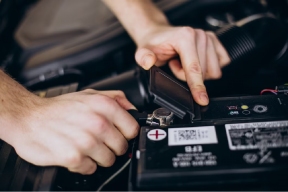 A car battery exploded while charging in a Moscow apartment