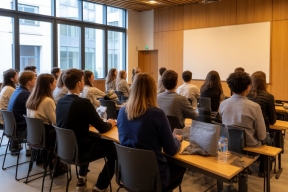 Приморье вошло в топ-10 регионов по числу студентов-инвесторов на фондовом рынке