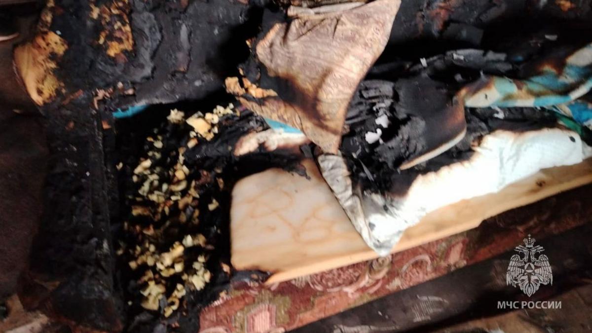 Семидесятилетние жители поселка Амуры погибли в квартирном пожаре