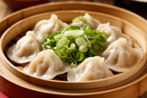 «Это системный сбой»: второй случай за полгода — «ВкусВилл» снова травит детей