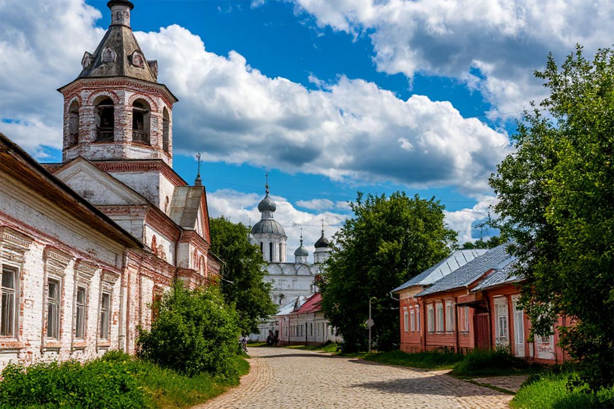 Назван самый посещаемый малый город России