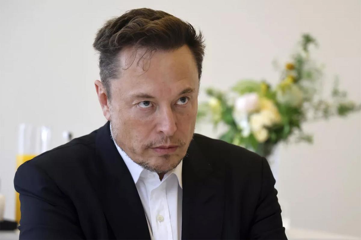 Илон Маск и Скотт Бессент накричали друг на друга в Белом доме