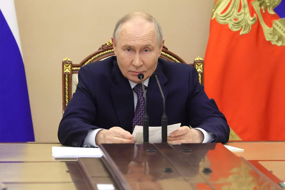 Выборы под прицелом: Путин дал силовикам карт-бланш на подавление провокаций