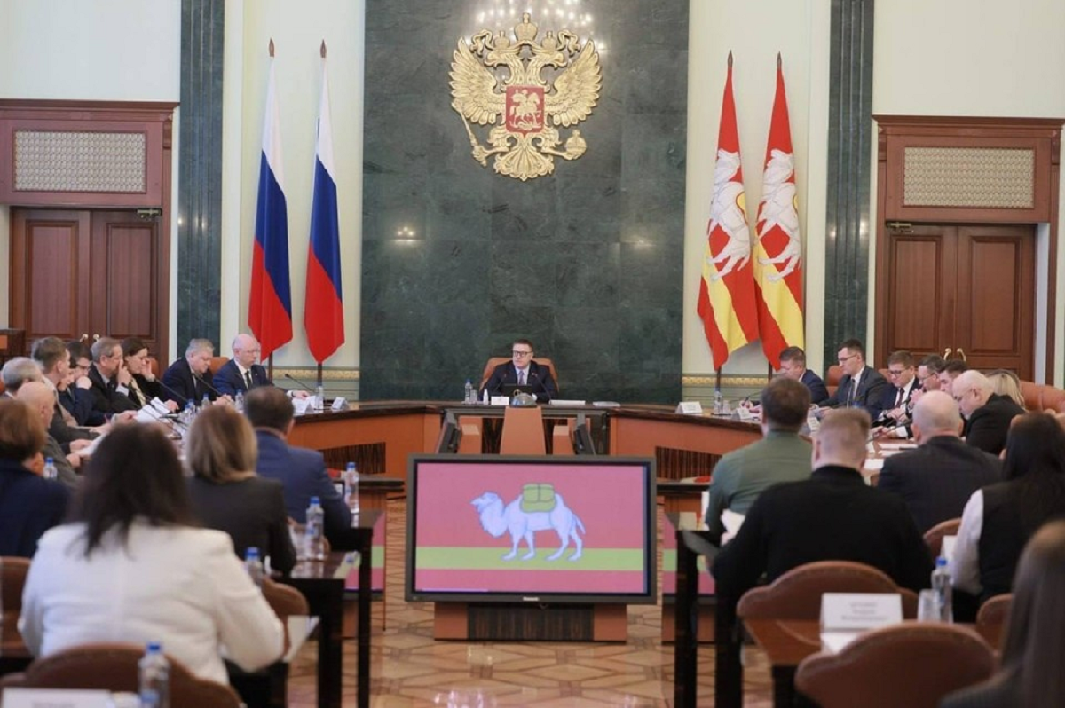 В Челябинске откроют 40 научных лабораторий