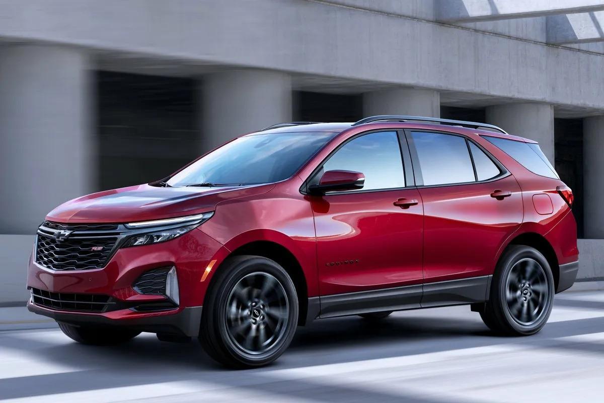 В России возобновили продажи бюджетного кроссовера Chevrolet Equinox