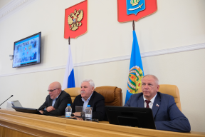 Депутаты Думы Астраханской области заслушали доклад Уполномоченного по правам человека в РФ Татьяны Москальковой о работе за 2025 год на заседании Государственной Думы