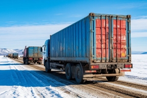 Долги парализуют Арктику: почему ГУП «ЖКХ» срывает завоз грузов в Якутии