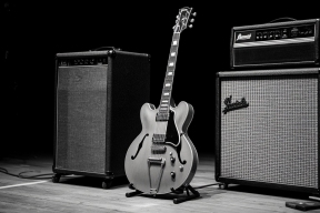 Скончался бессменный гитарист группы Grateful Dead Боб Вейр