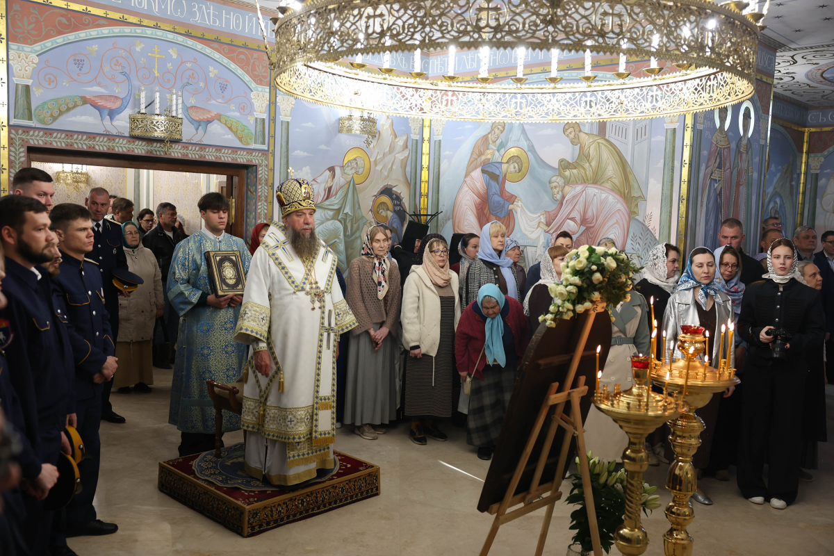 Председатель Думы Астраханской области Игорь Мартынов принял участие в праздничном богослужении в честь Благовещения Пресвятой Богородицы