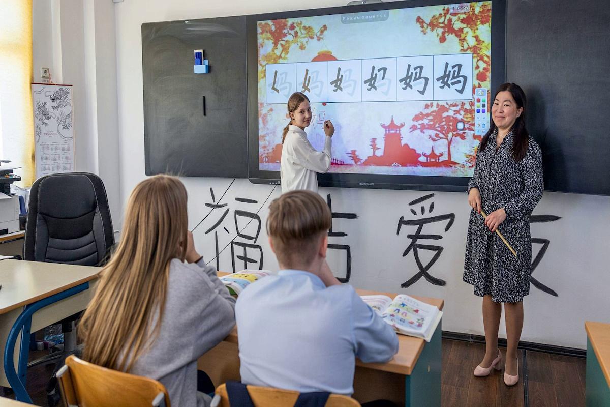 На Ямале выбрали семь волонтерских проектов-победителей конкурса добровольческих инициатив