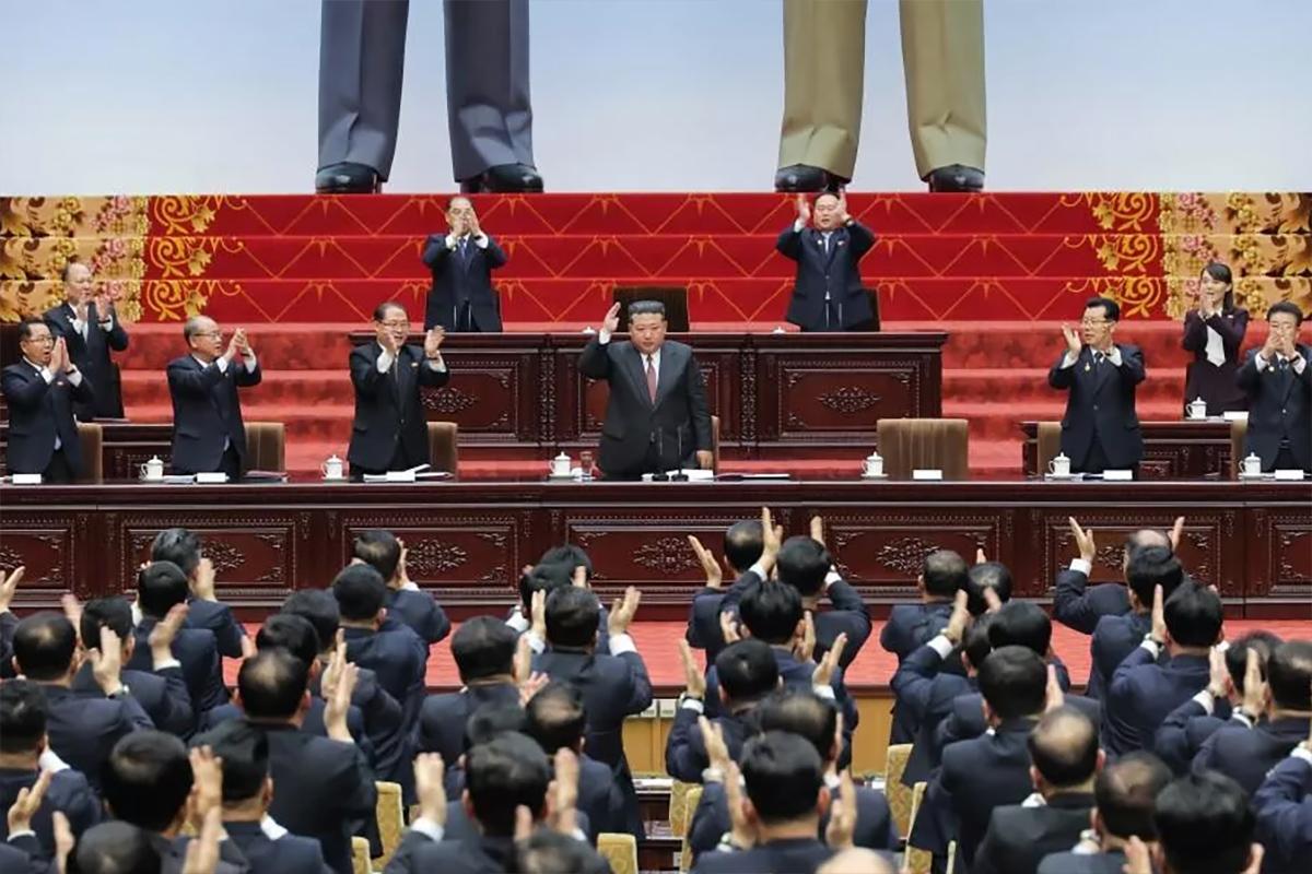 Исторический разрыв или новый курс: КНДР вычеркнула ключевое слово из названия своей конституции