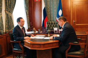 Глава Якутии Айсен Николаев обсудил с ректором СВФУ реализацию программы «Приоритет 2030» и подготовку к Северному форуму