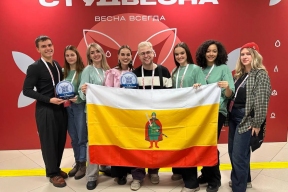 Глава администрации Рязани Борис Ясинский пожелал студентам успешной учебы и смелых идей