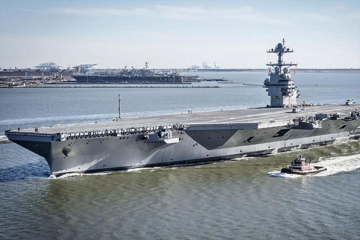 Моряки US Navy могли сами сжечь авианосец Gerald R. Ford, чтобы сбежать с Ближнего Востока