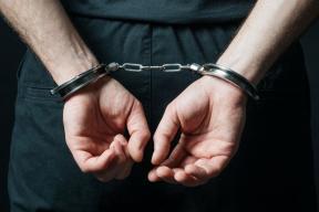 Конфликт в гостях обернулся поножовщиной и потерей ребенка