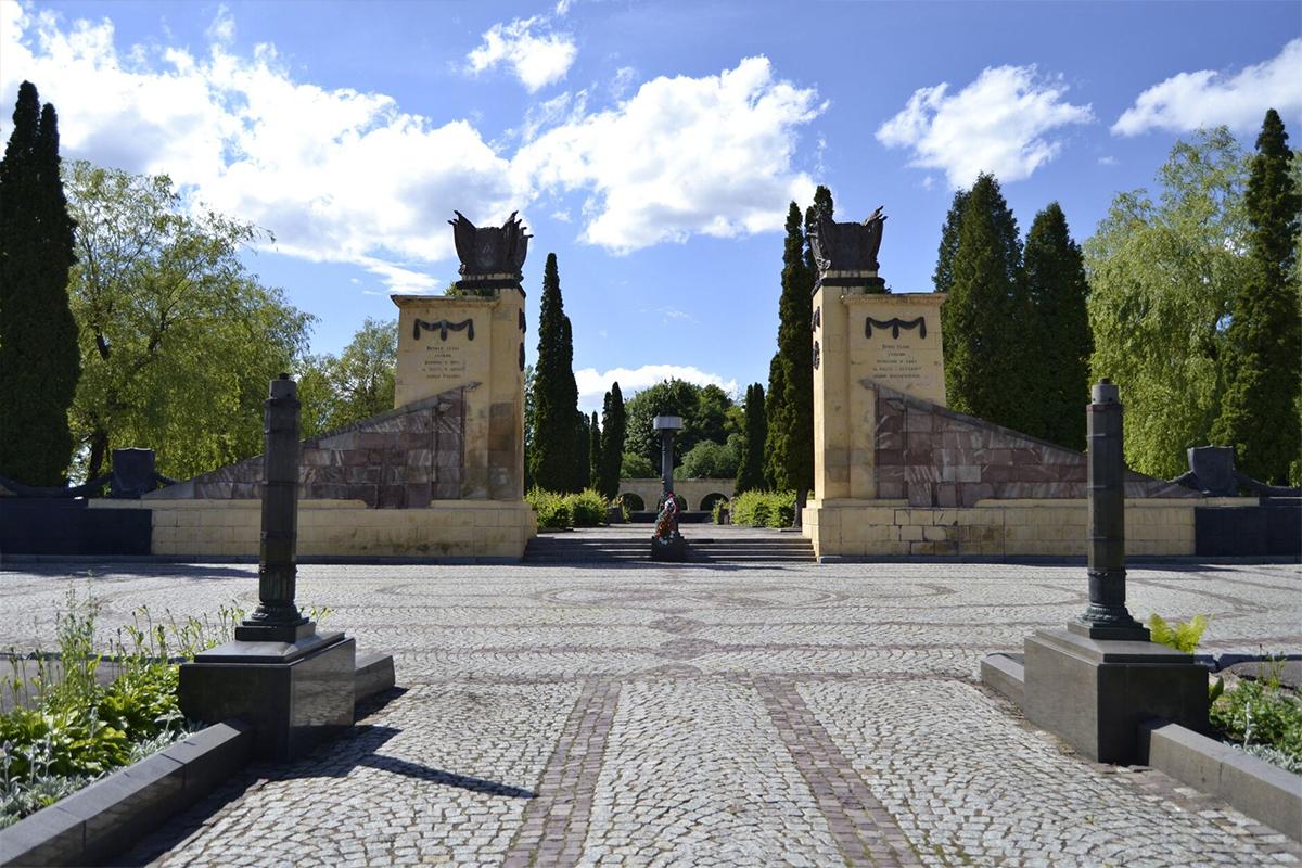 Работы по переносу мемориала «Холм славы» во Львове на Украине начнутся 23 апреля