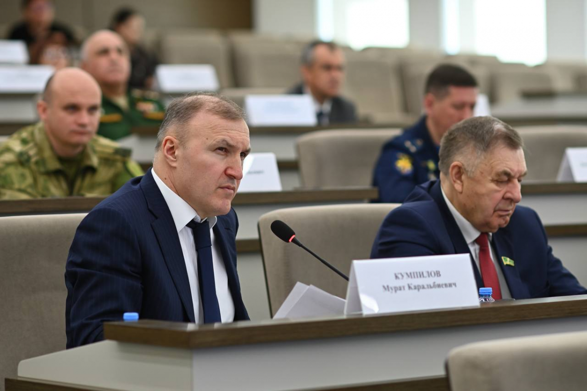 «Память о защитниках Отечества должна жить в веках»: глава Адыгеи Мурат Кумпилов утвердил план мероприятий к 81-й годовщине Победы в Великой Отечественной войне