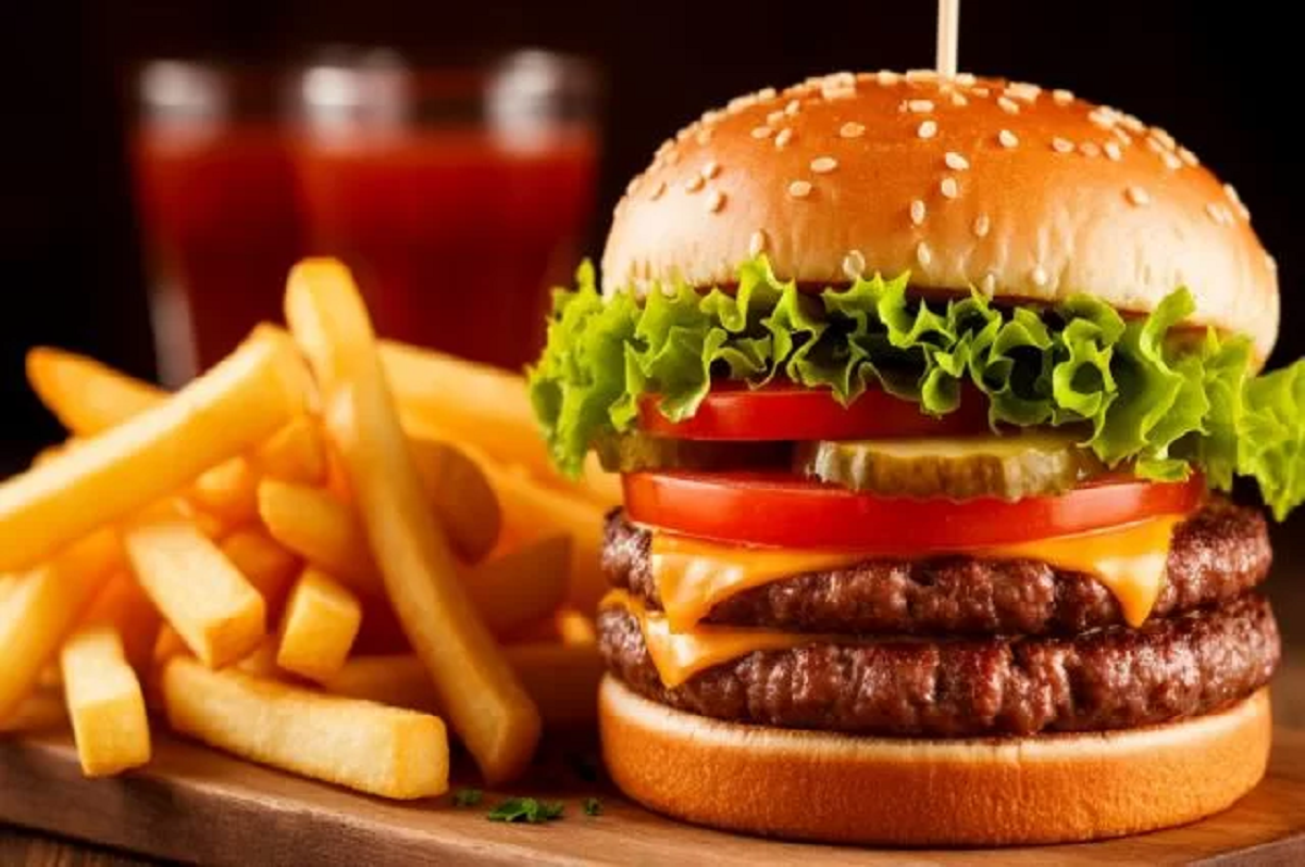 Руководство «Вкусно — и точка» исключило возвращение популярного американского фастфуда в Россию