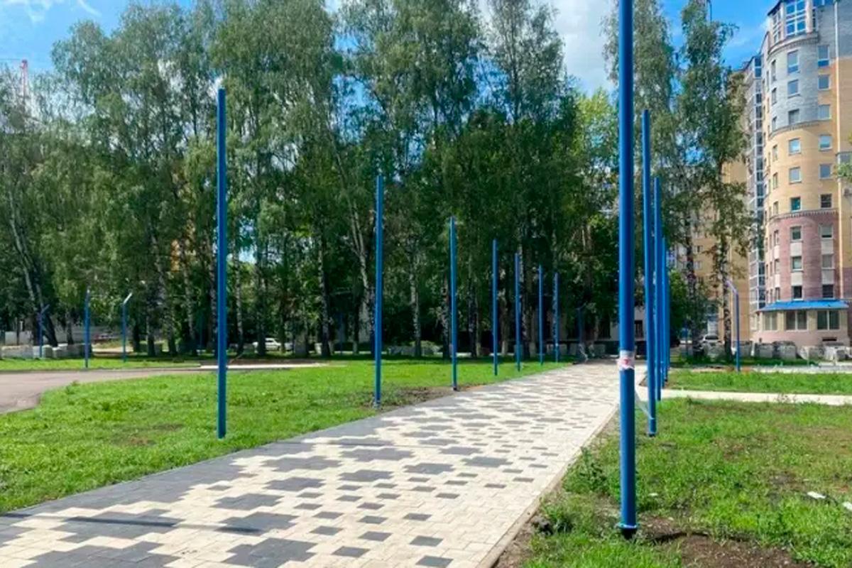 На Мордовской улице в Саранске появятся теннисные столы, спортплощадка и детские зоны