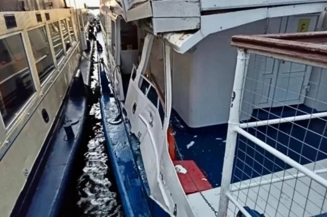 Два теплохода столкнулись на Дону при выходе из Азовского переката